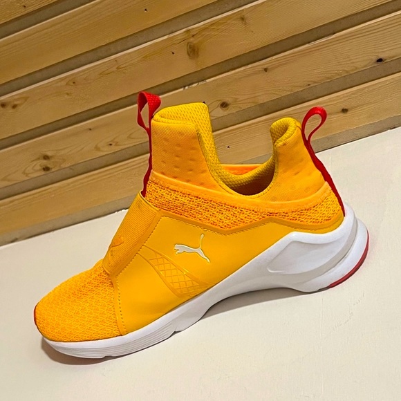 Puma women’s sneakers - Picture 2 of 9